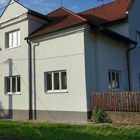 Apartmany Za Sakurou Hodonín 外观 照片